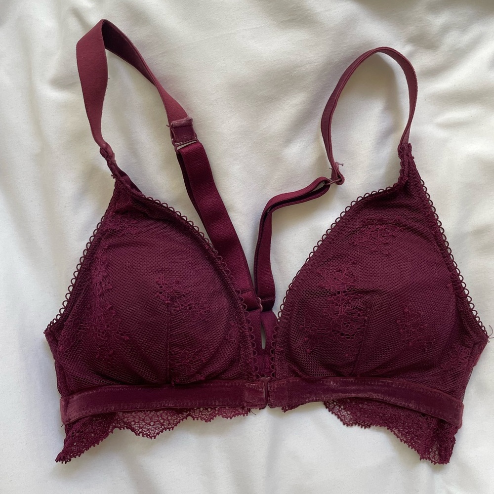Victoria’s Secret maroon bralette